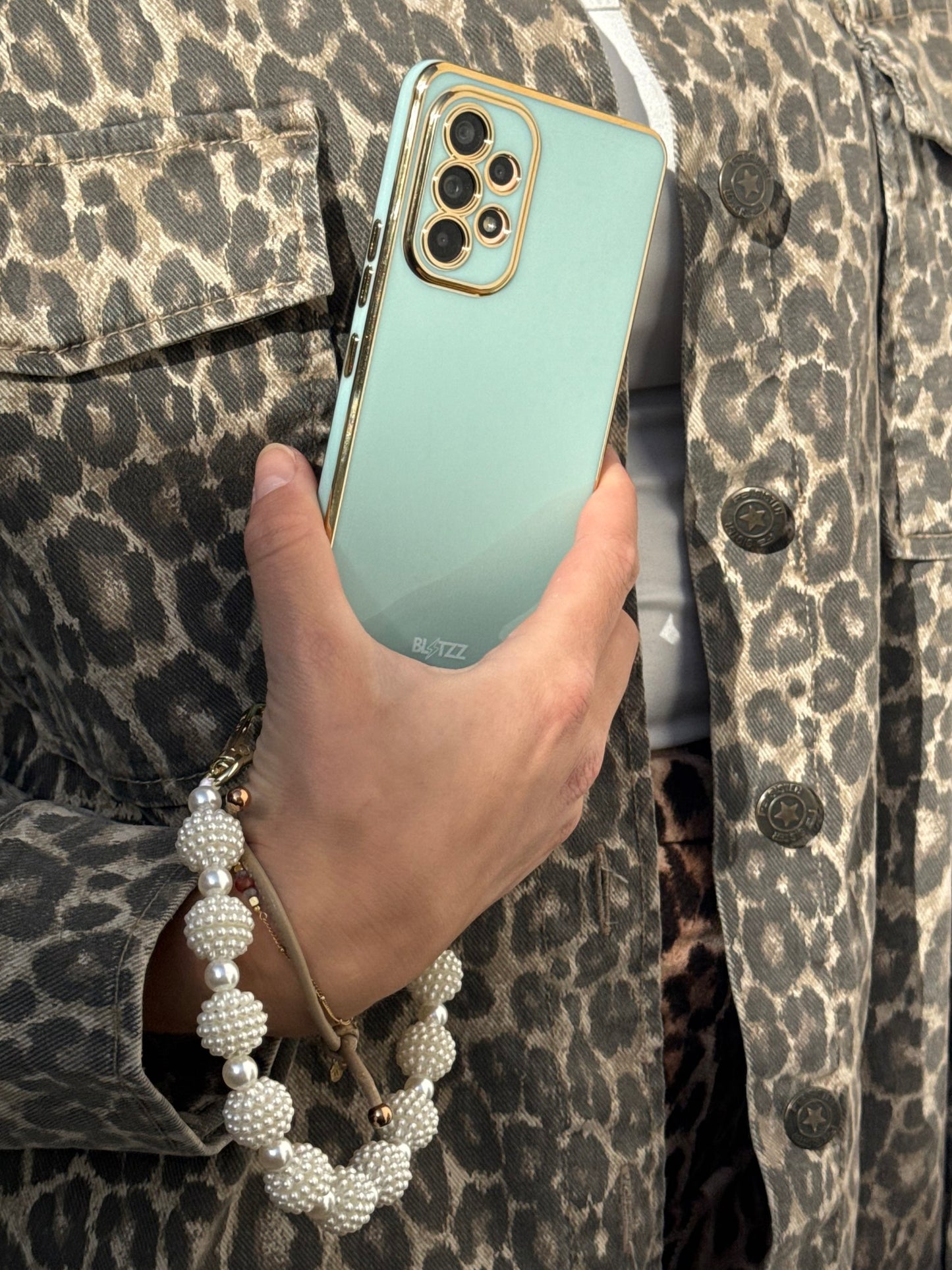 Touch Of Gold Turquoise